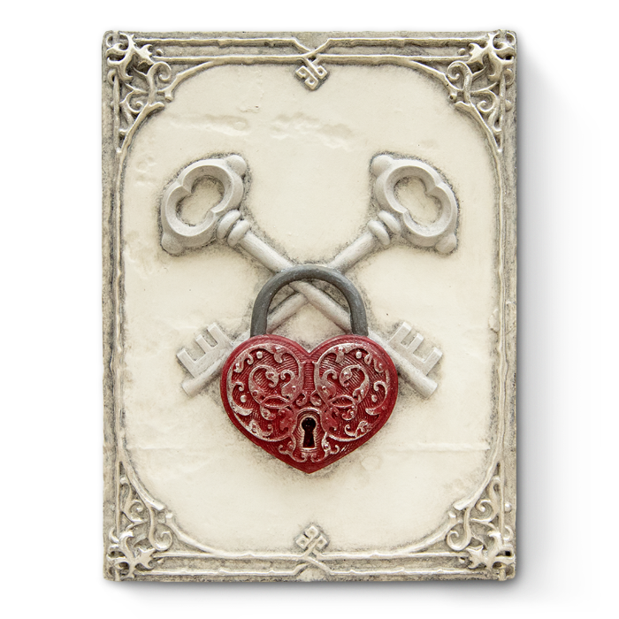 T 586 Heart Lock Sid Dickens Memory Block 2023 Spring Collection