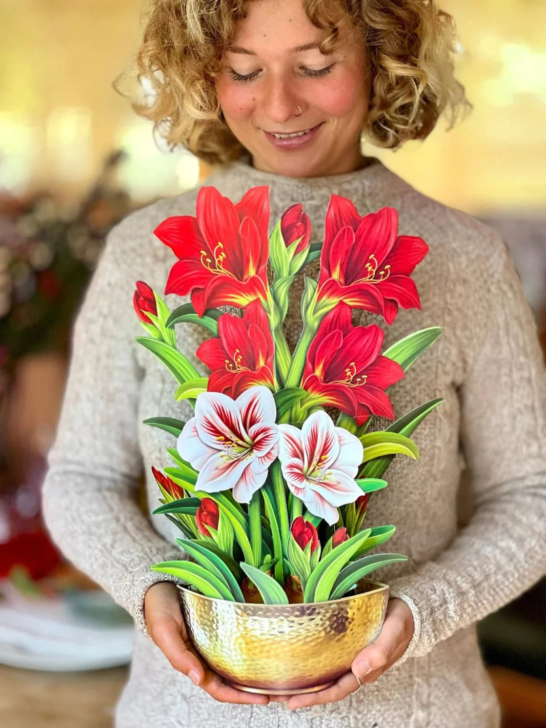 Pop Up Flower Bouquet Greeting Card -Scarlet Amaryllis