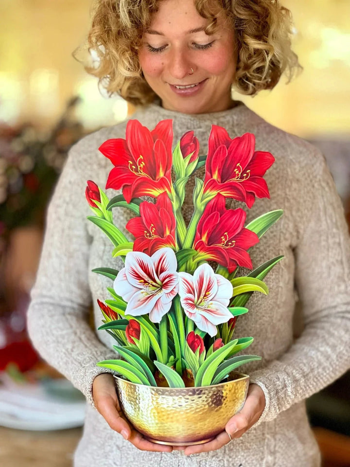 Pop Up Flower Bouquet Greeting Card -Scarlet Amaryllis