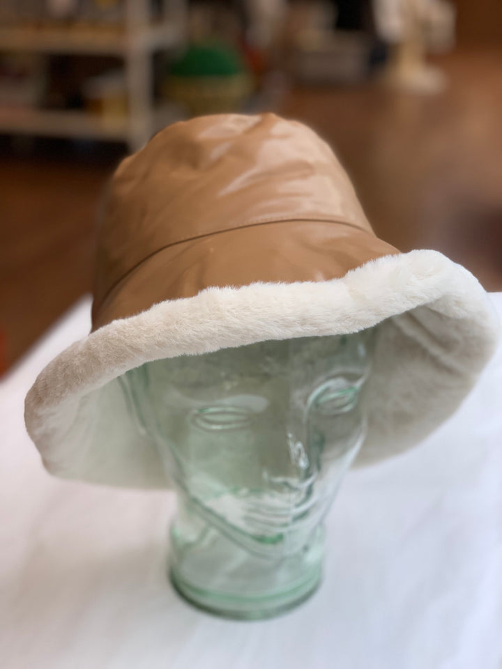 Women's Fashion Winter Vegan Leather Bucket Hat