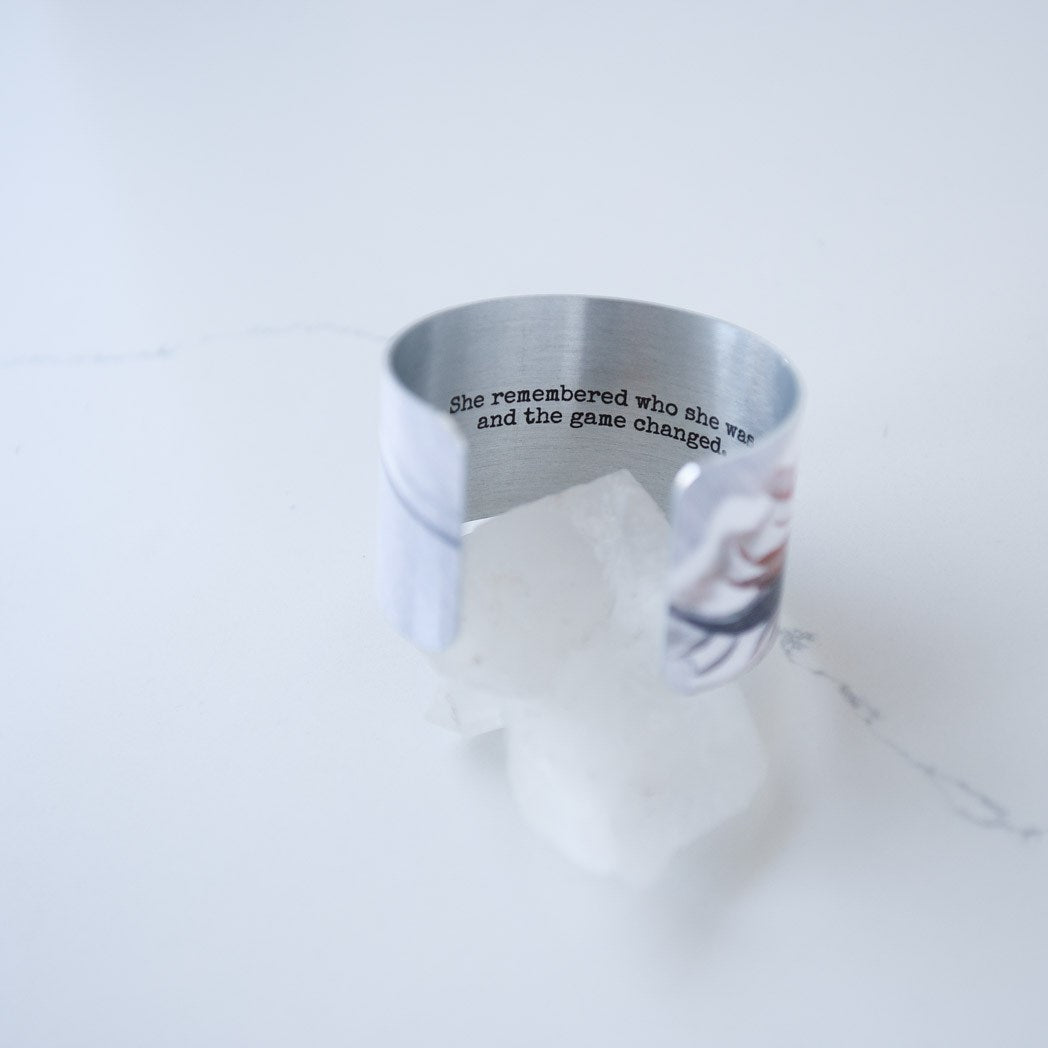 Giftologie Statement Cuff Wall Flower inscription

